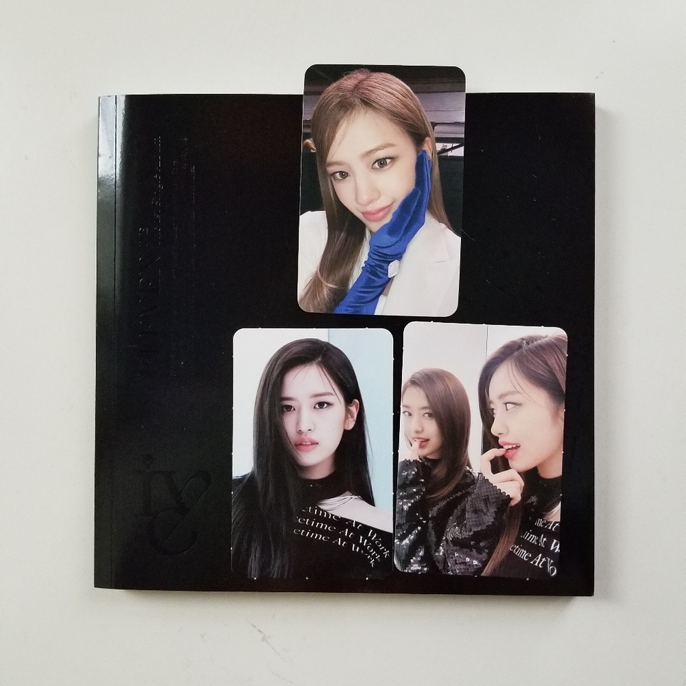 IVE's 1st Single Album, "ELEVEN" (Vers. 1)